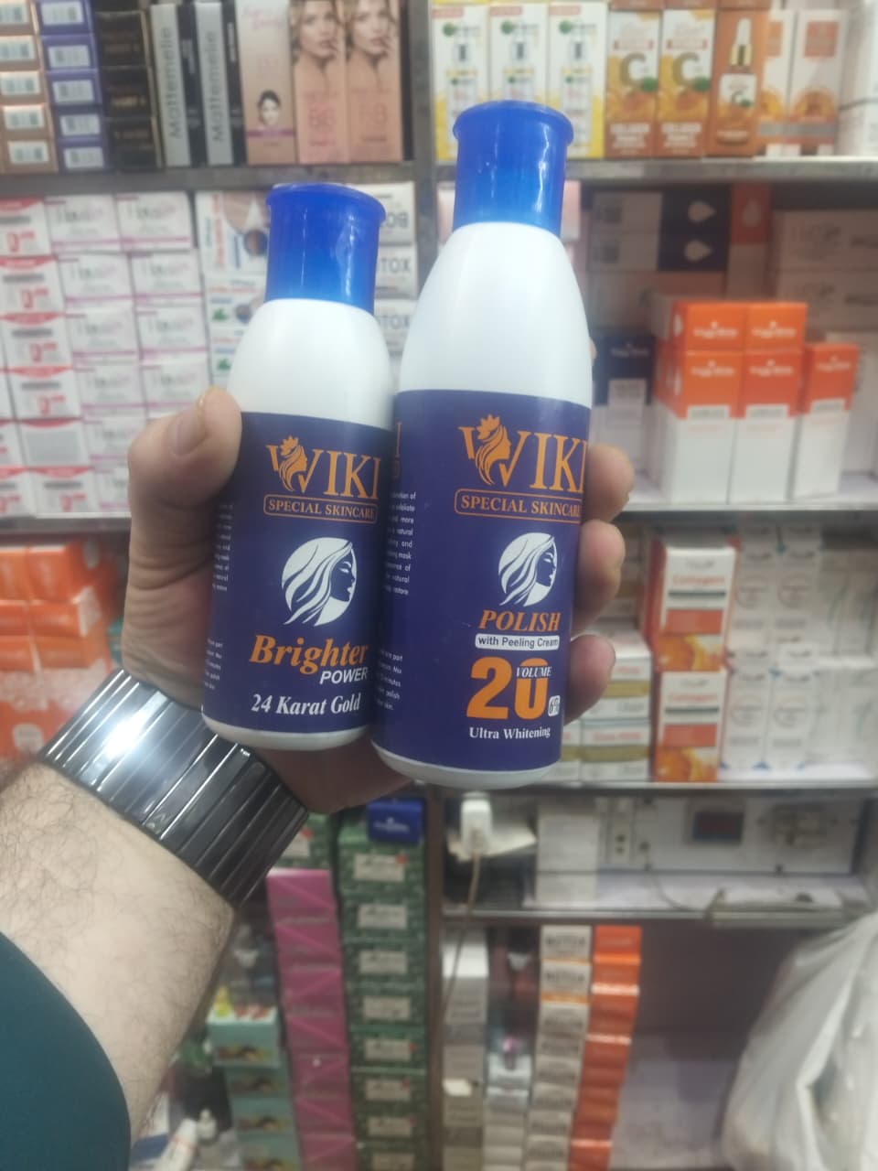 2-in-1 Wiki Skin Polish – Exfoliating & Brightening Face & Body Scrub (237ml)